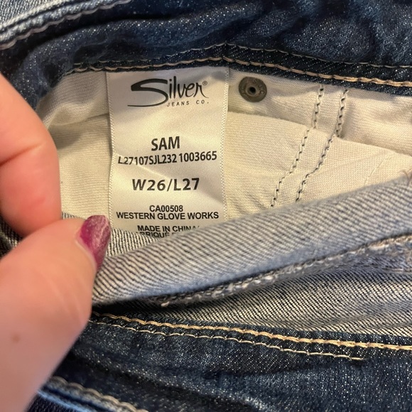 Silvers Sam Mid Rise Crops - Picture 3 of 3